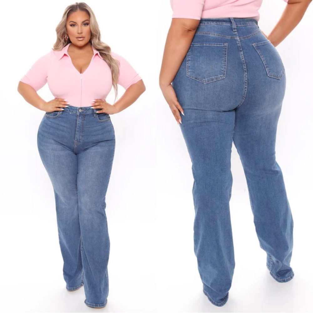 NEW Fashion Nova Affair Of The Flare Stretch Jeans Medium Blue Wash - 20